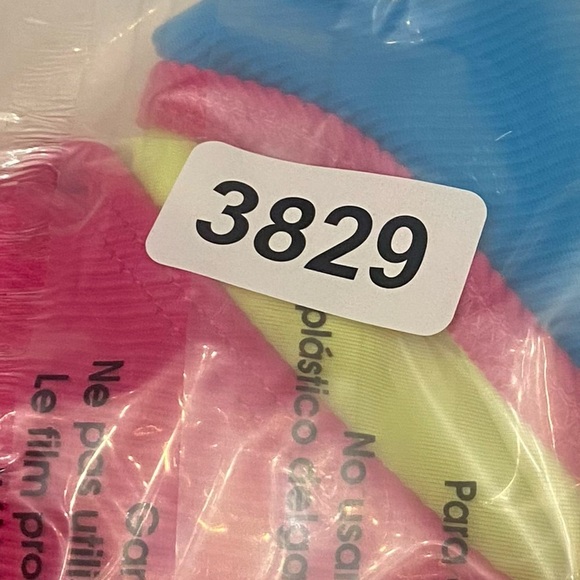 New! Beach Riot Carlie Retro Pink Colorblock One Piece Swimsuit 3829 - Picture 6 of 7